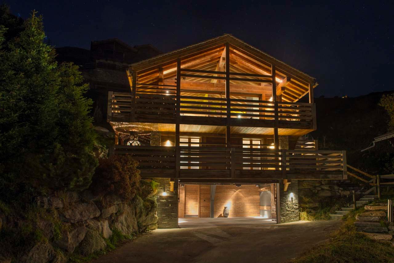 Exterior of chalet in summer