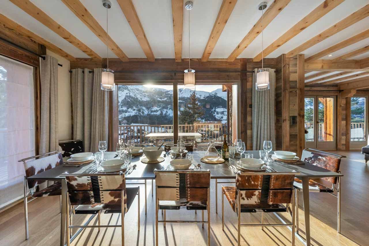 Dining area at Chalet Duchesse in St Martin de Belleville