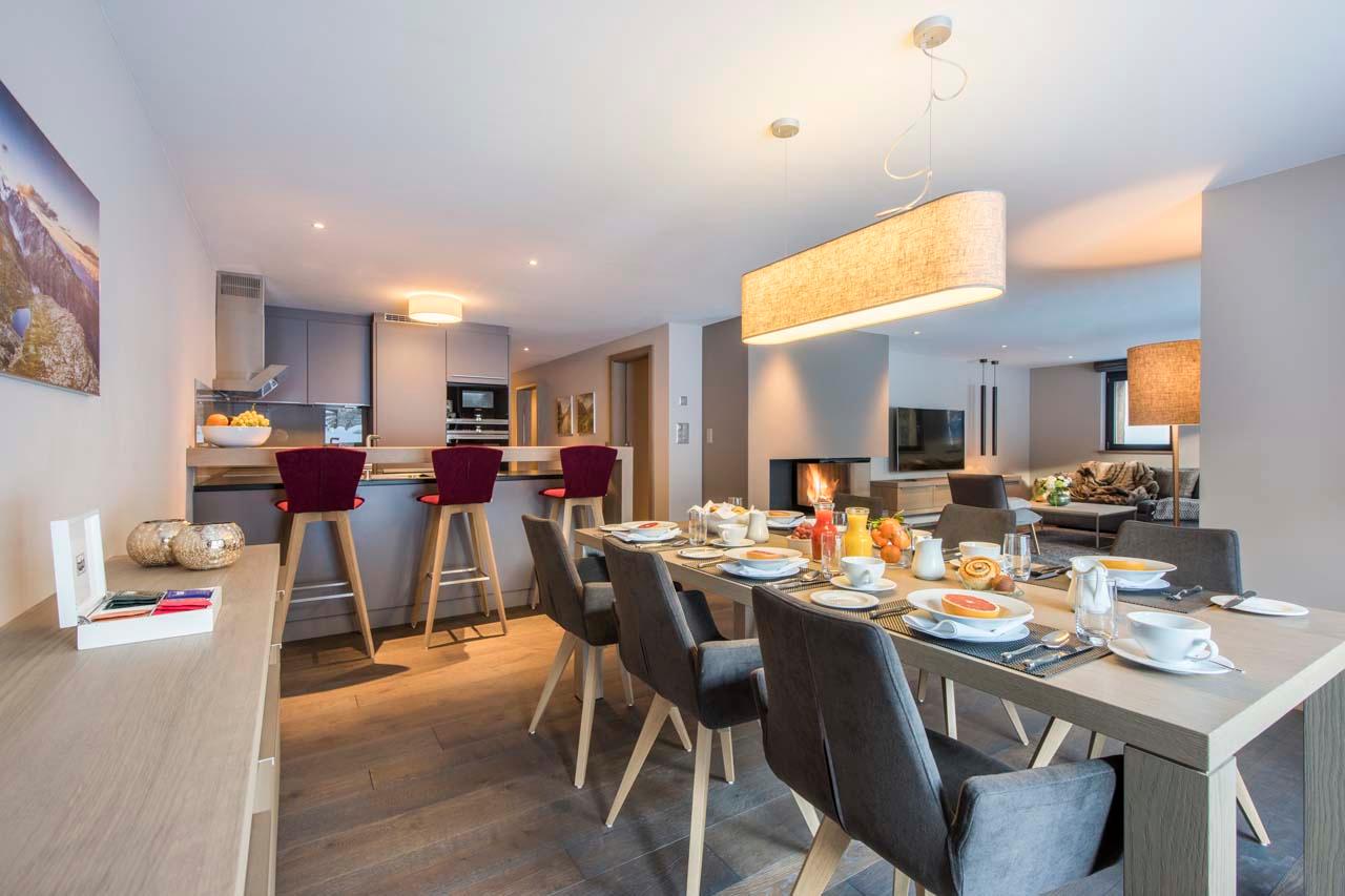 Dining table at Christiania Apartment 2 in Zermatt