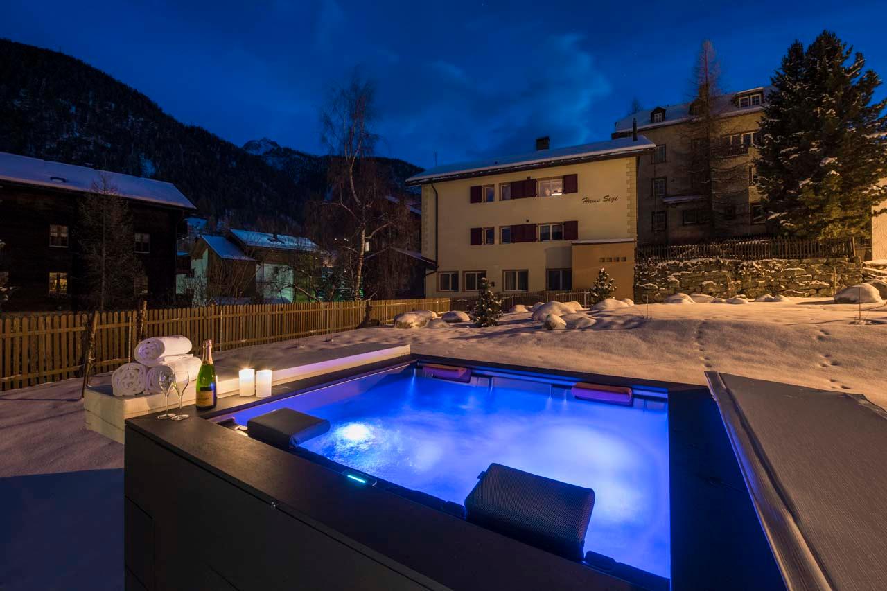 Outdoor hot tub at Apartment 2 in Zermatt