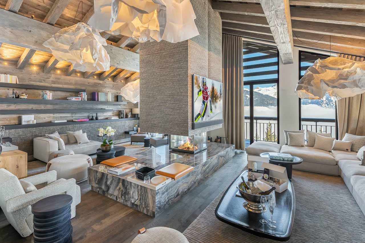Living area at Chalet White Sand in Courchevel 1550